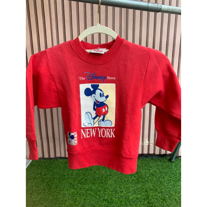 Sweater anak The Disney Store (prelovedi)