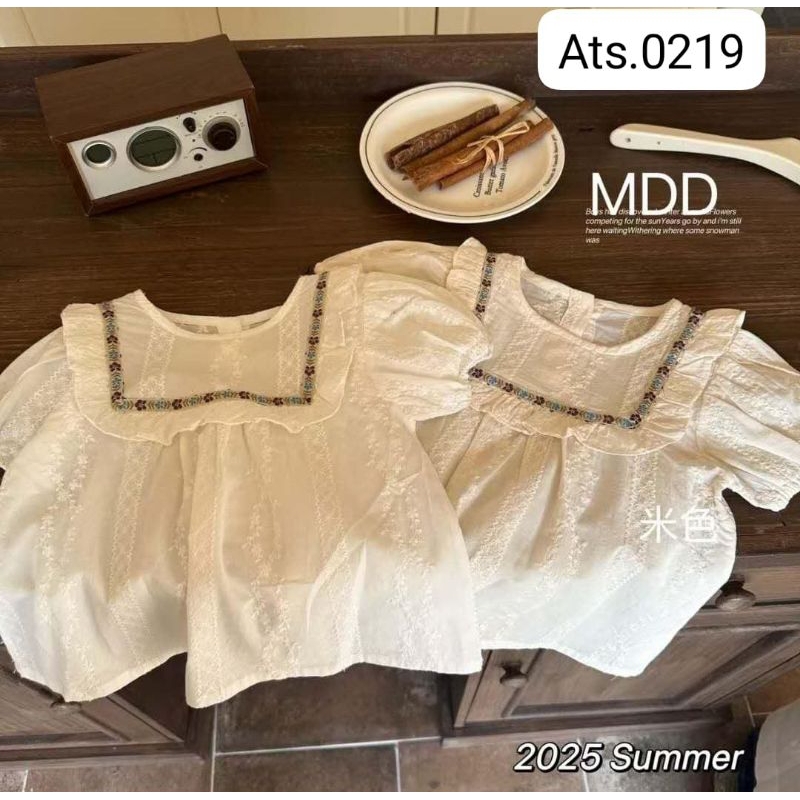 Atasan vintage kerah colar bordir babydoll