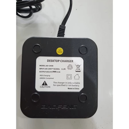 Charger HT UV 5R DEKSTOP CHARGER UV 5R