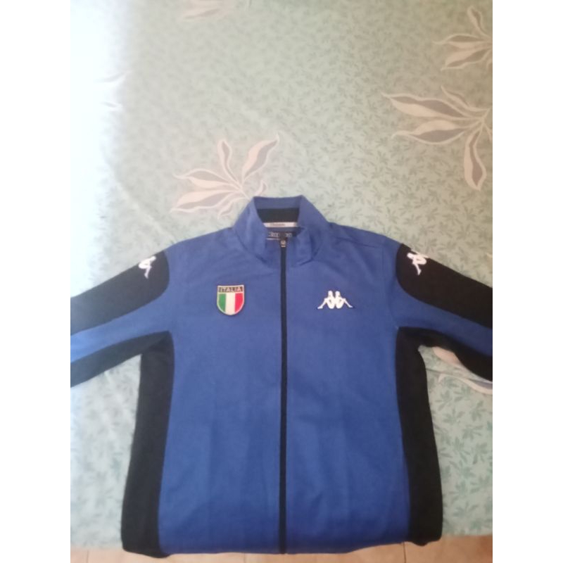 jaket italia merk kappa