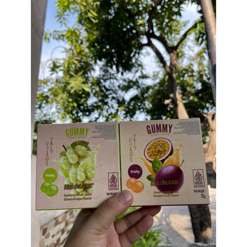 

Gummy Jelly Kiss Delicious rasa Peach,White Grape, Passion Fruit, Strawberry