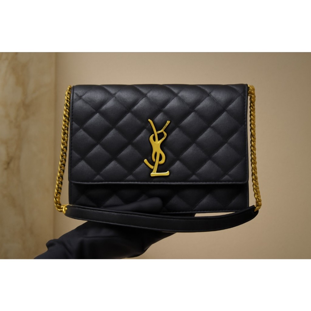 Tas Rantai Kulit Domba Yves Saint Laurent Becky - Tas Bahu & Selempang Elegan