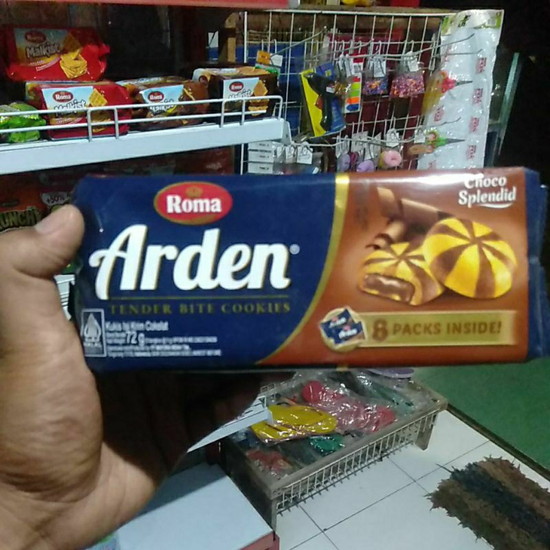 

Roma Arden Kukis isi Krim Cokelat 72g