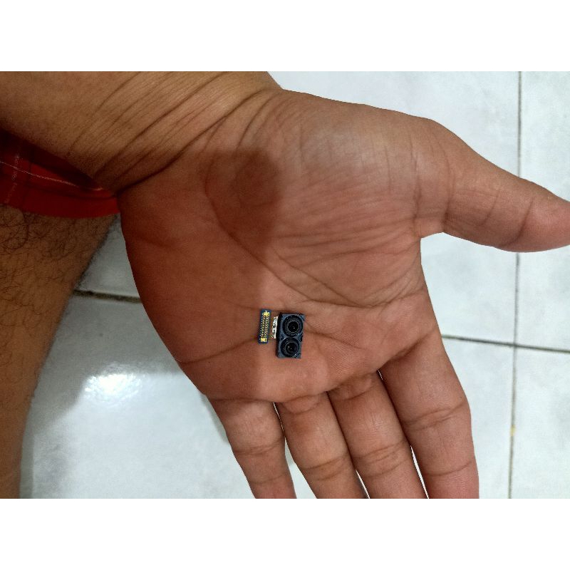 kamera depan lcd dalam samsung z fold 1 ori copotan
