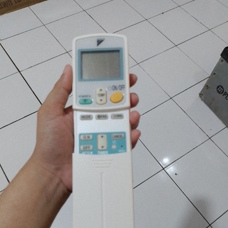Remote Ac Daikin ARC433A73 Original