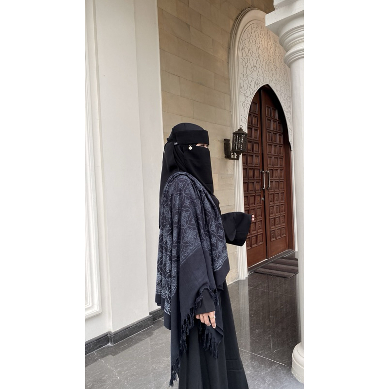 NIQAB BEDOON ESSM 23 CM || PONI
