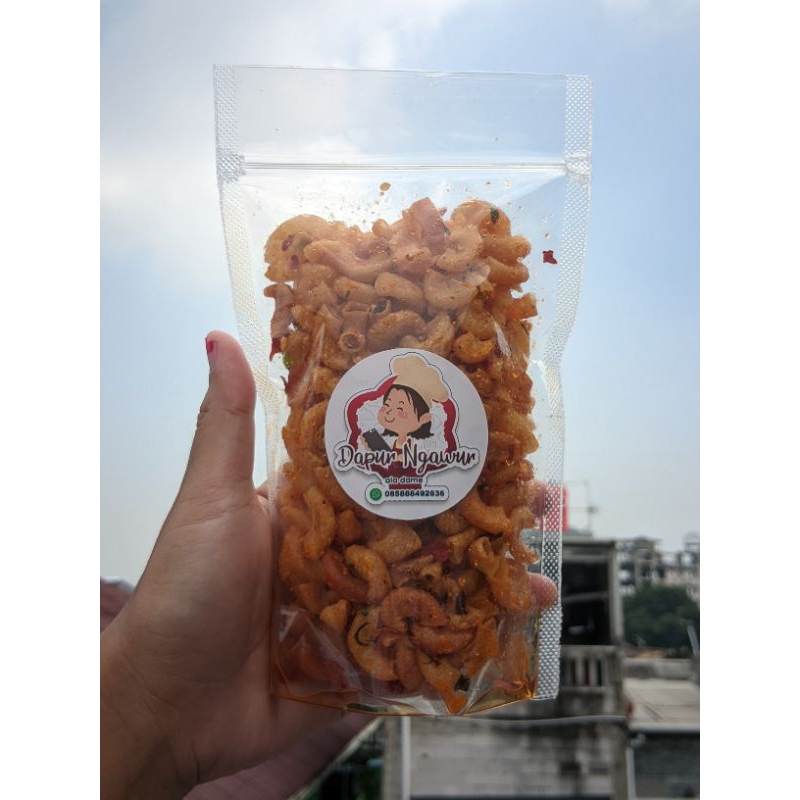 

makaroni bantet / makroni bantet / makaroni pedas / pedas daun jeruk