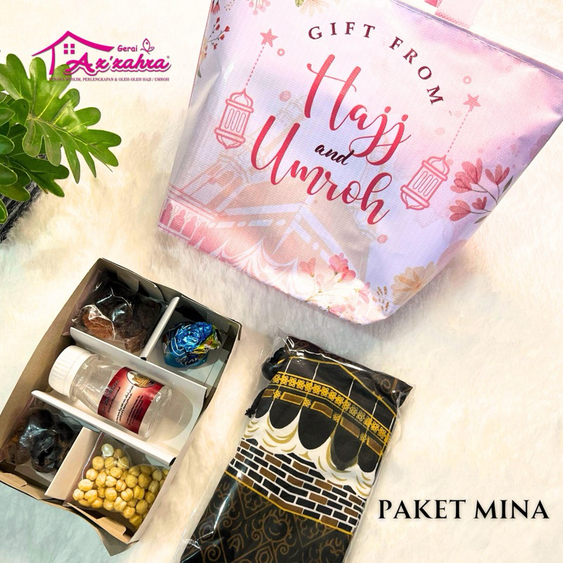 

Souvenir Paket Oleh oleh Haji Umroh/Snack Haji