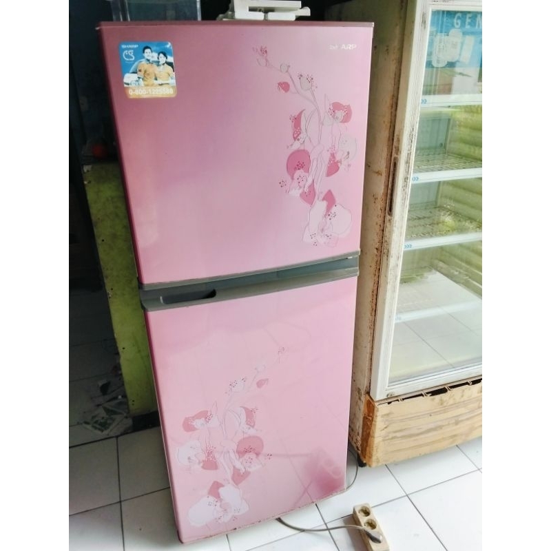 kulkas second 2pintu merk sharp