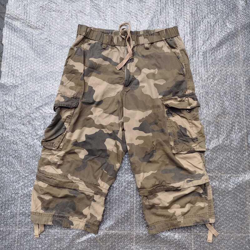 celana Uniqlo kargo Camo 3/4 Uniqlo Cargo quarter pants celana kargo Uniqlo 3/4
