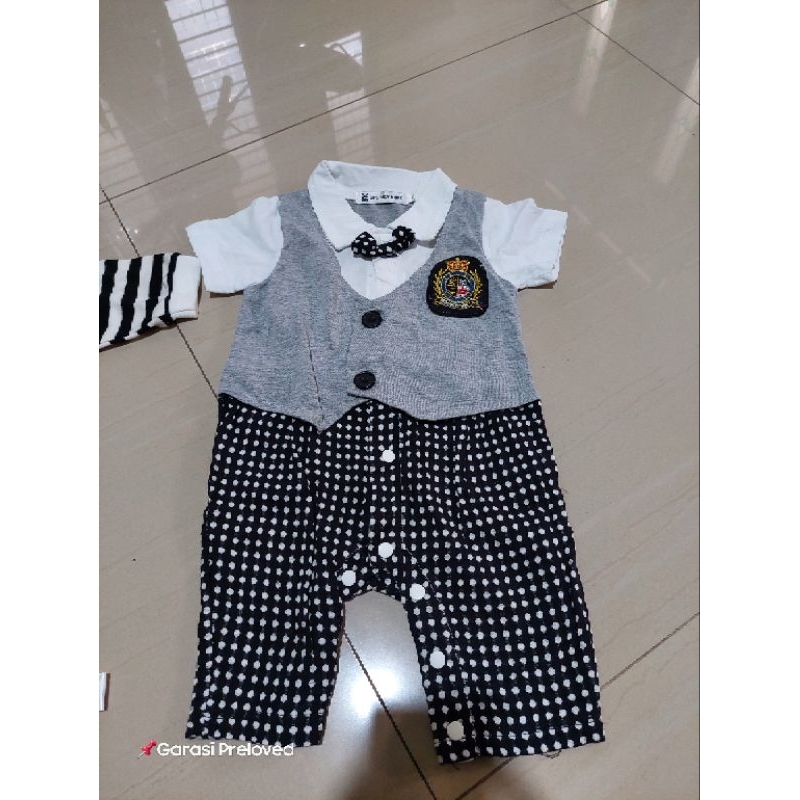 preloved jumper tuxedo anak bayi