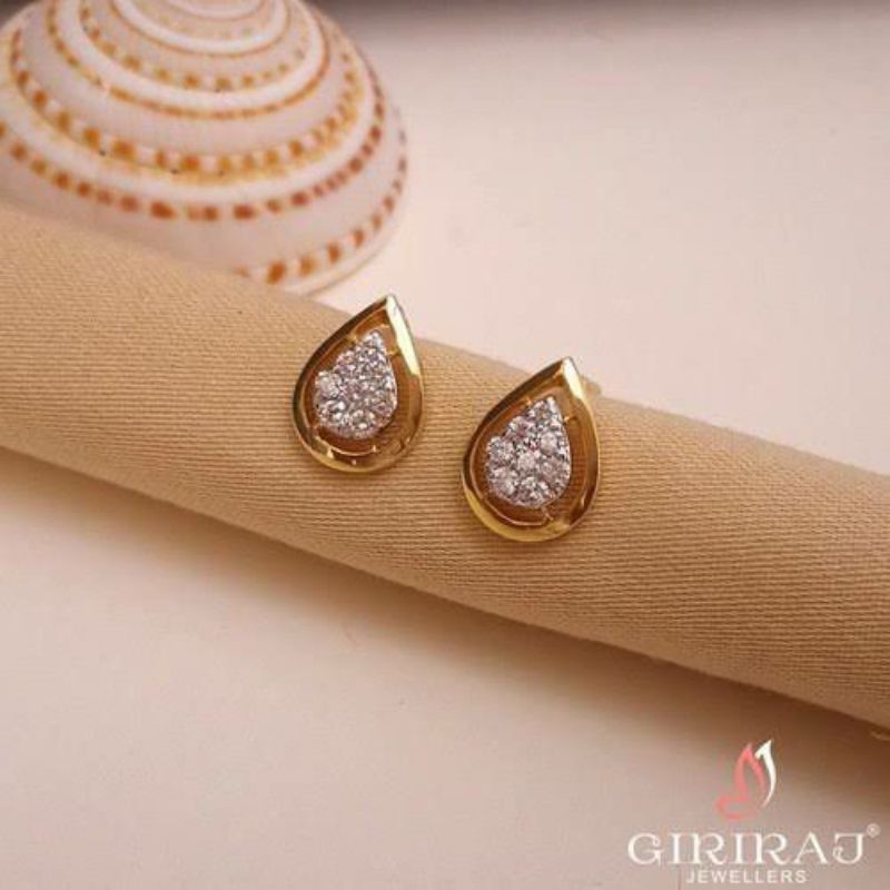 Anting emas wanita model permata zircone putih