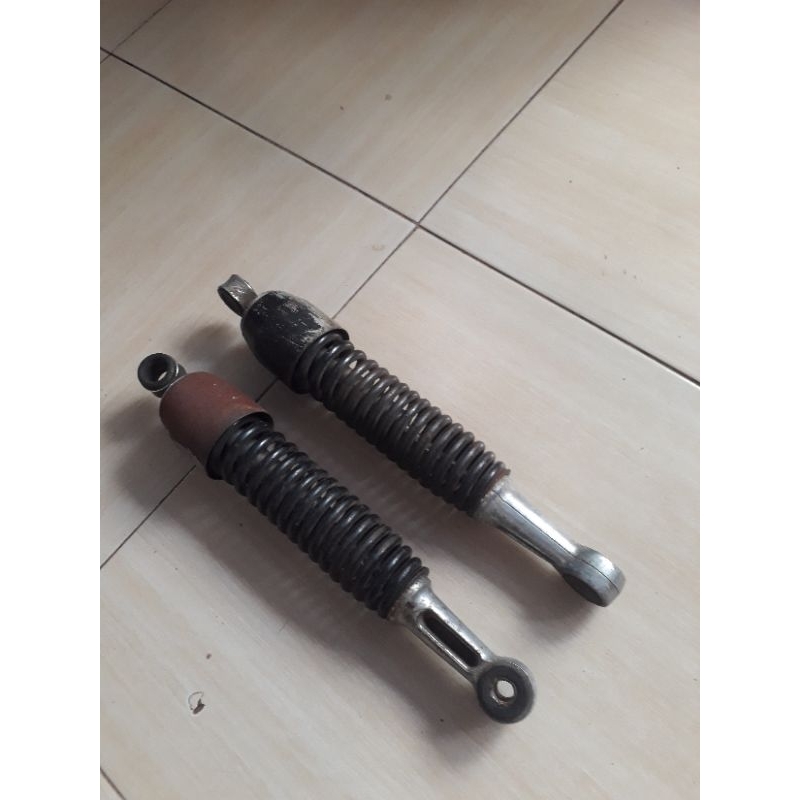 skok blakang speda motor bekas copotan astrea star