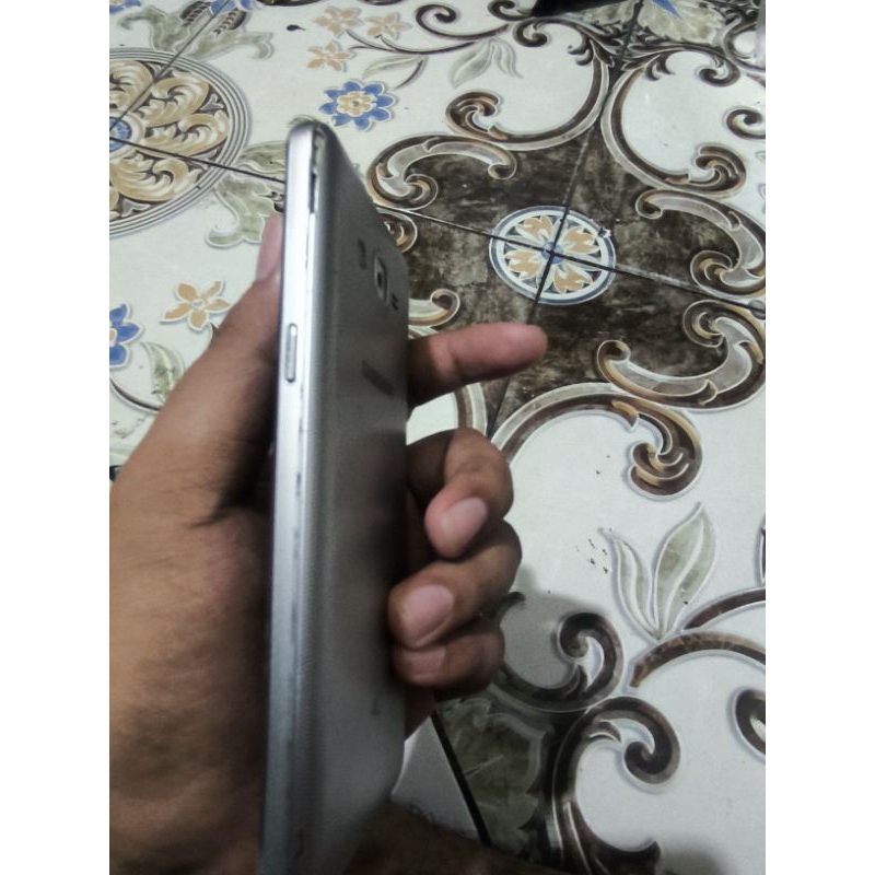 Samsung j2 prime second