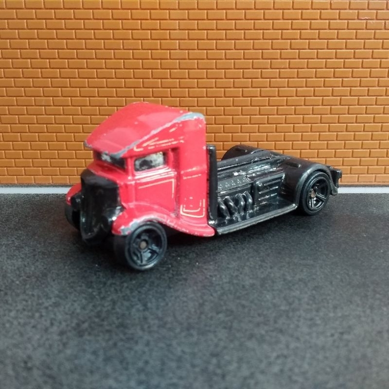 Hot Wheels Fast Bed Hauler Loose Diecast Truck Towing
