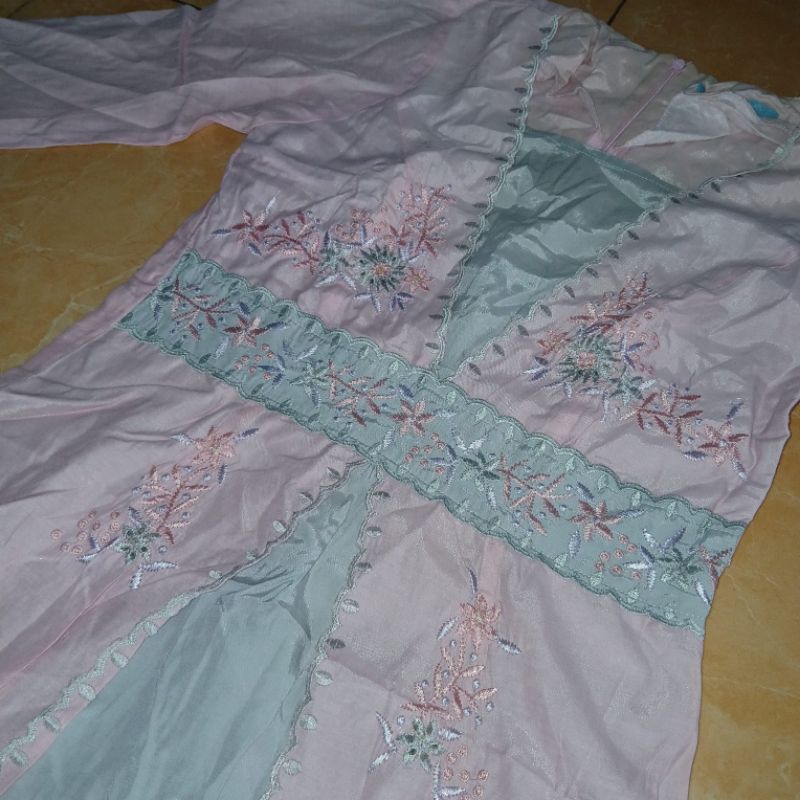Preloved Baju bordir