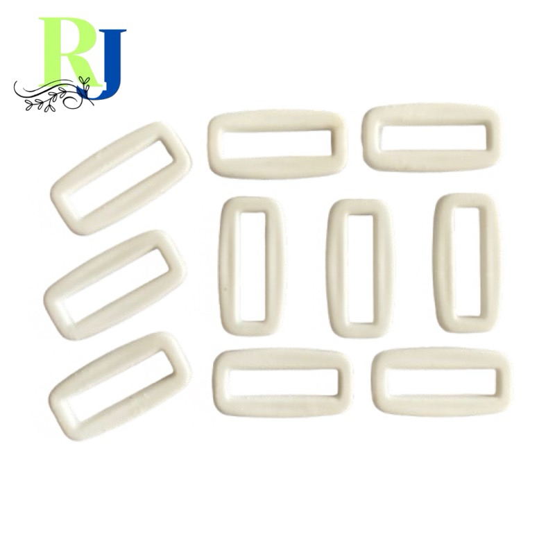 RING KOTAK PLASTIK 2.5 CM ISI 25 PCS WARNA PUTIH / GESPER KOTAK PLASTIK 2.5 CM ISI 25 PCS WARNA PUTI
