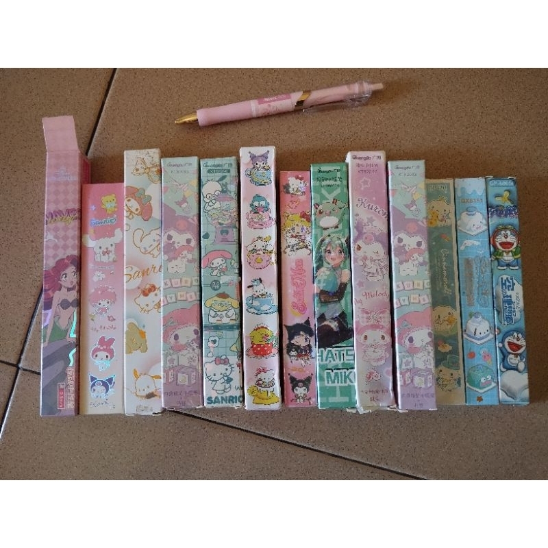 

Pulpen Pen Karakter Lucu Disney Sanrio Hello Kitty Doraemon
