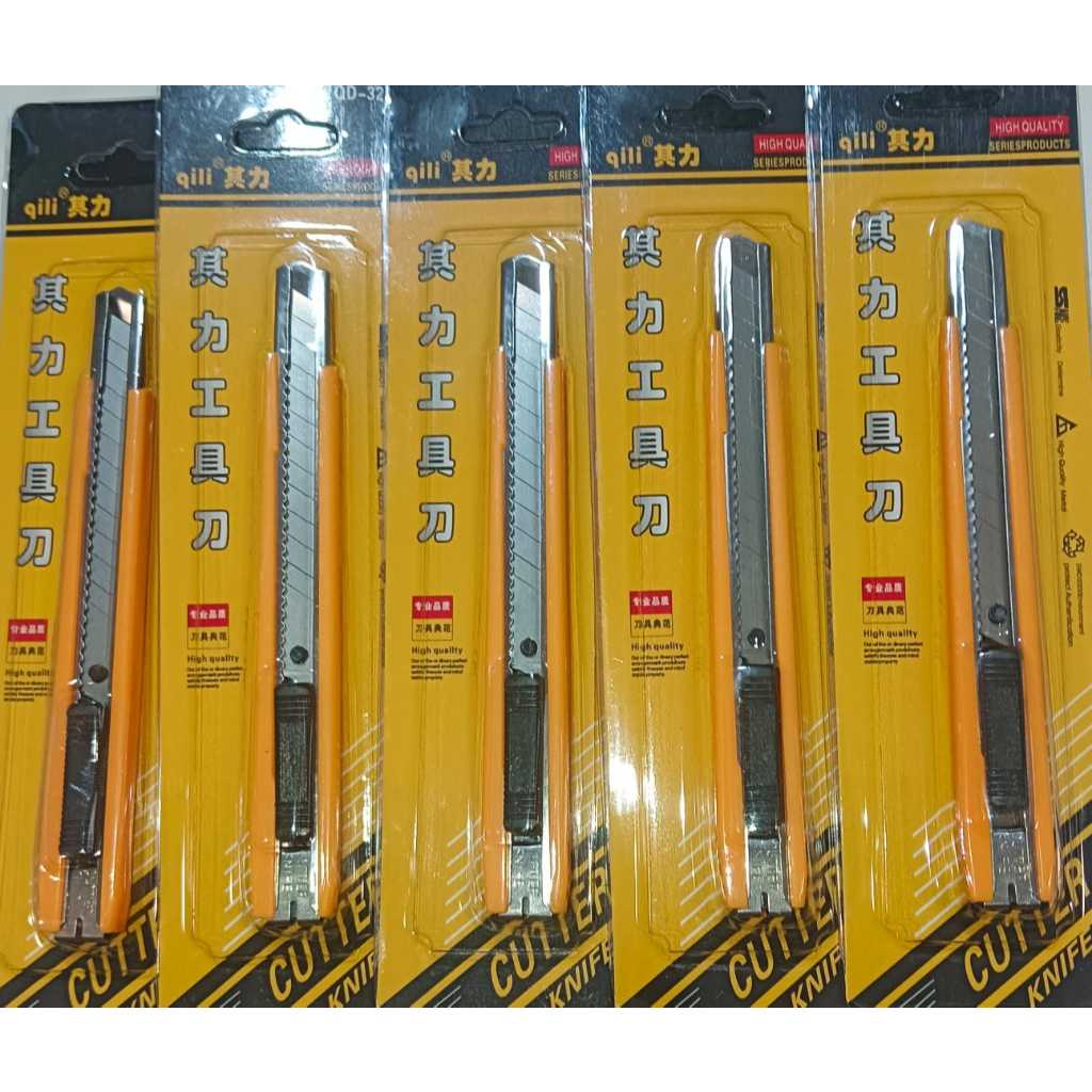 

BUNDLING 5 PCS PISAU CUTTER / ALAT PASANG STIKER / ALAT POTONG STIKER