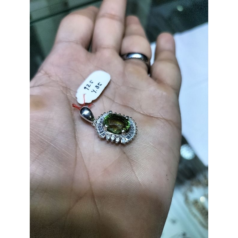 liontin perak wanita batu permata