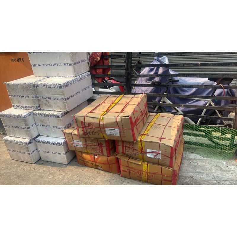 

KARDUS PACKING AURANTI