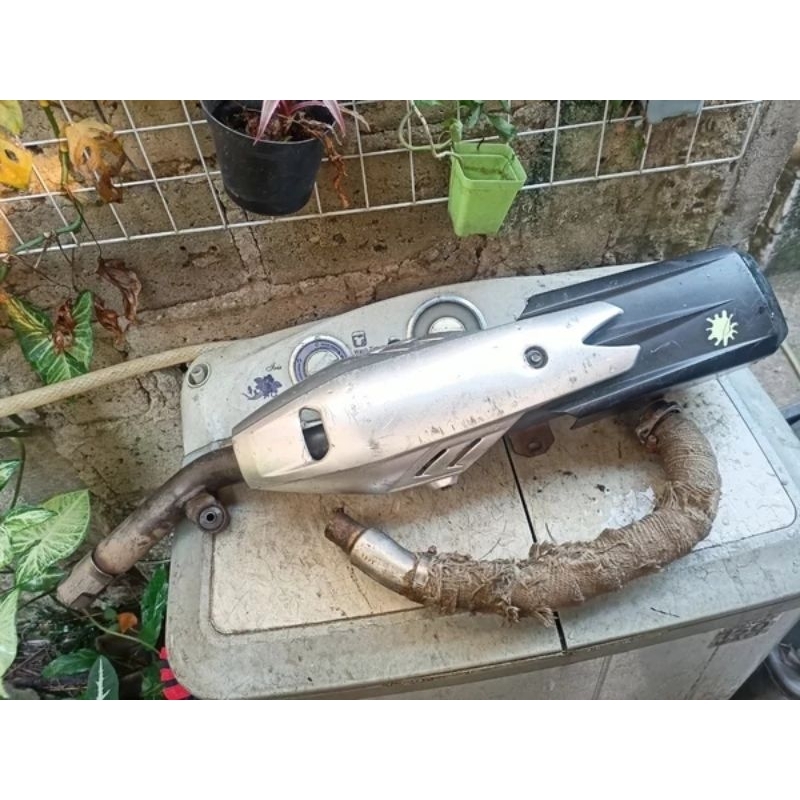 Knalpot scorpio skorpio z 225cc z 225 yamaha New original ori copotan standar kelengkapan seperti di