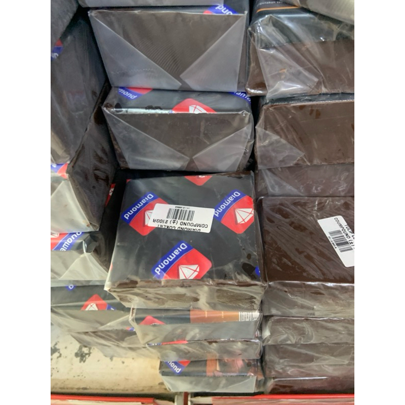 

Diamond coklat compound curah 250gr