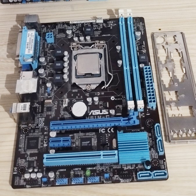 MOTHERBOARD ASUS H61 SOKET 1155