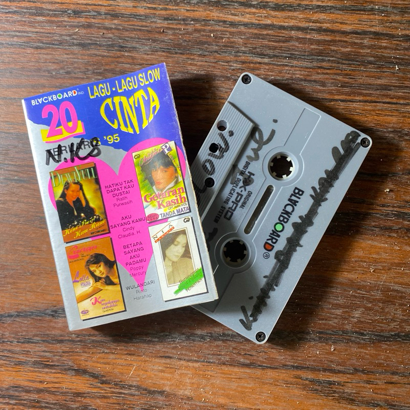 KASET PITA LAGU LAGU SLOW CINTA KARO TERLARIS '95 Poppy Mercury, , Rinto Harahap, ratih purwasih