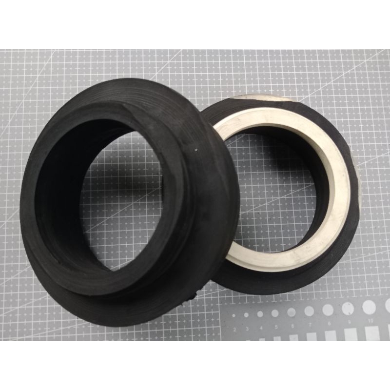 karet bantalan peninggi per keong belakang mitsubishi pajero, toyota harier