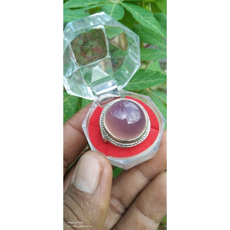 Cincin batu bacan obi ungu serat kura original maluku utara dengan kualitas super no minus