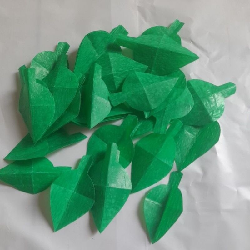 Daun bunga dari plastik kresek kerajinan Tangan limbah barang bekas