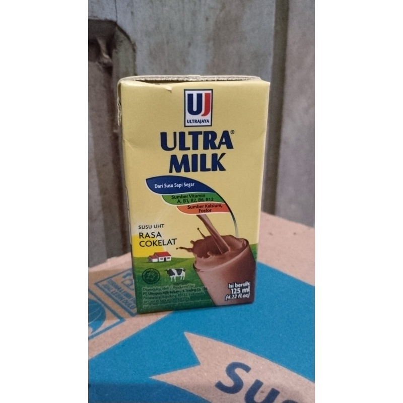 

Susu UHT Ultra Milk Pcs Cokelat,Strawberry,Plain 125ml/200ml/250ml/ 1L