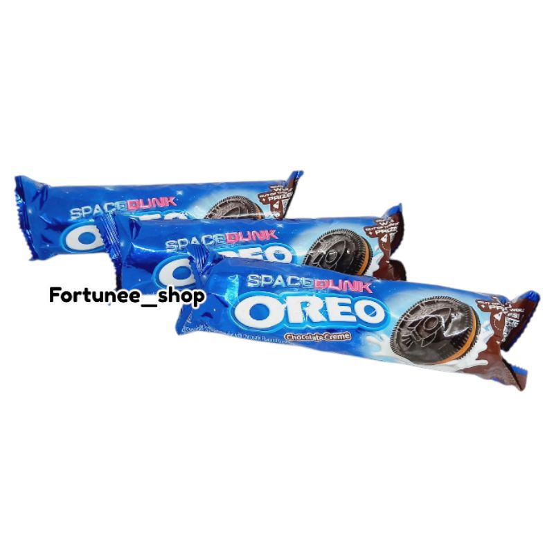 

Oreo Spacedunk isi 110gr / Biskuit Sandwich Dengan Krim Cokelat