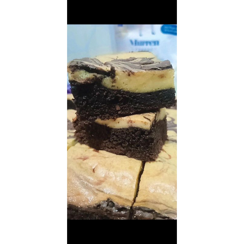 

brownies keju 40.000 - 80.000