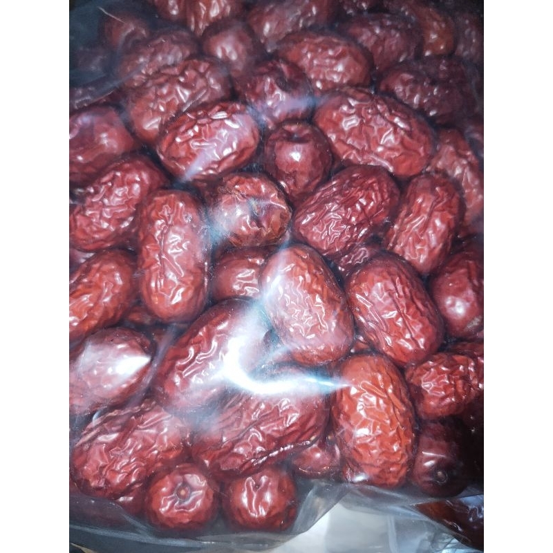

kurma merah/ red dates/ Ang co grade A 100gr