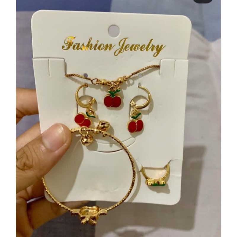 Titanium Anak² Satu Set Kalung Gelang Cincin dan Anting Anak Anak