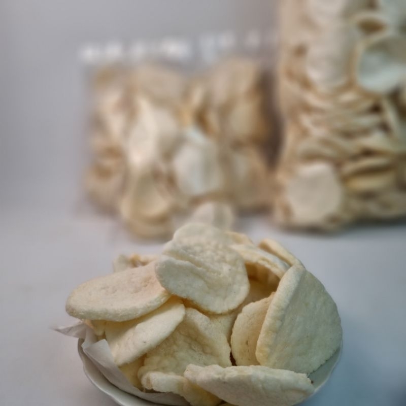 

Kerupuk kemplang ikan tengiri 166 gram snack cemilan jajanan asin