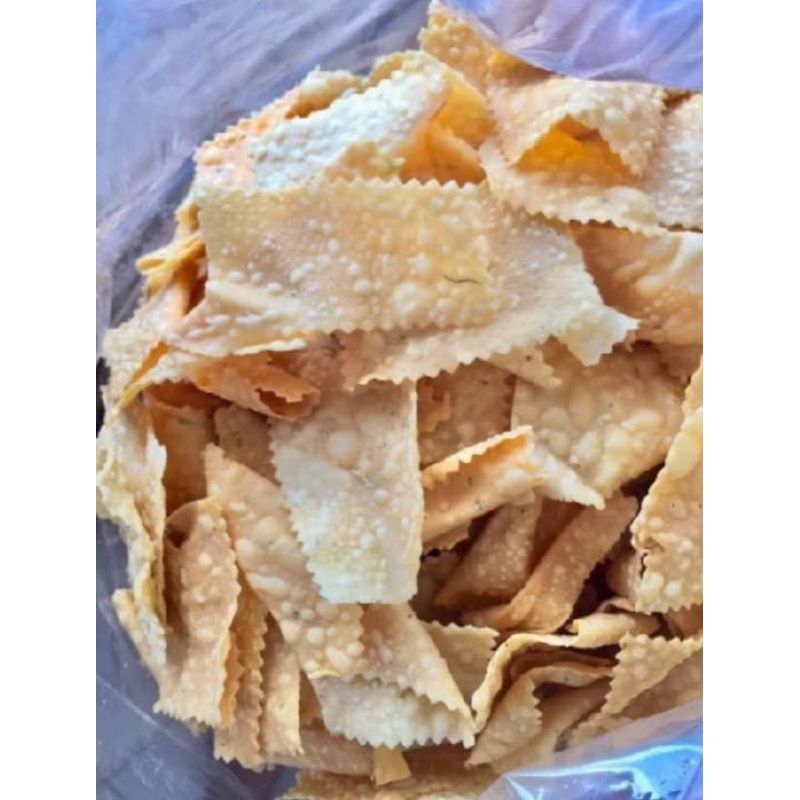 

kripik bawang pangsit/Bombay