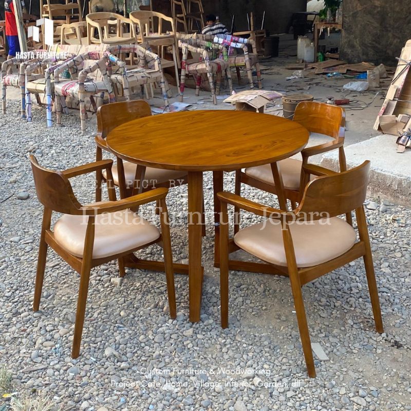 Set Meja Makan Kayu Jati, Meja Bulat Diameter 100cm + Jok Kursi
