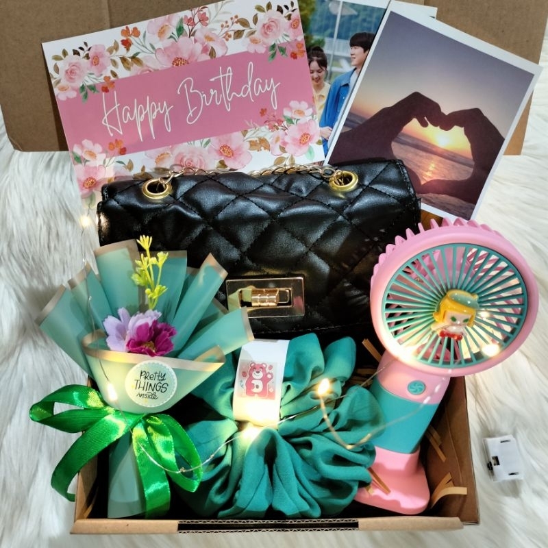 

Hampers mix bag gift kado cewek ulang tahun