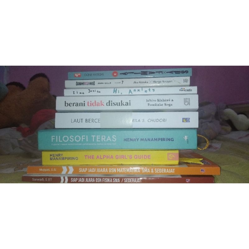 Buku Preloved/Second Original Hi, Anxiety, Berani Tidak Disukai, Filosofi Teras, the Alpha Girl, Lau