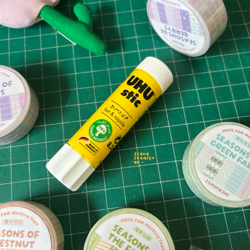 

LEM UHU STICK KECIL