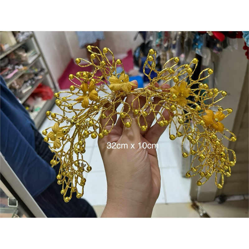 Bros peniti Bros baju adat warna gold