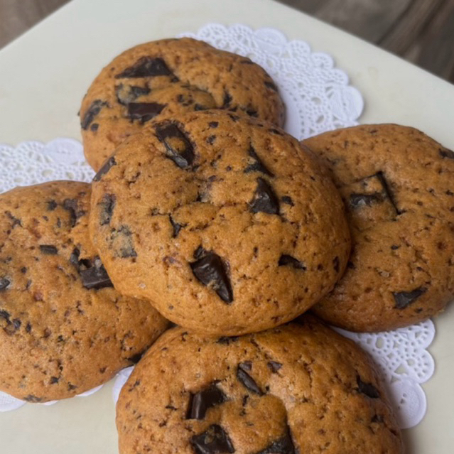 

cookies by reii.kuki/chocolate cookies/redvelvet cookies/ choco cheese cookies/hamaslooks