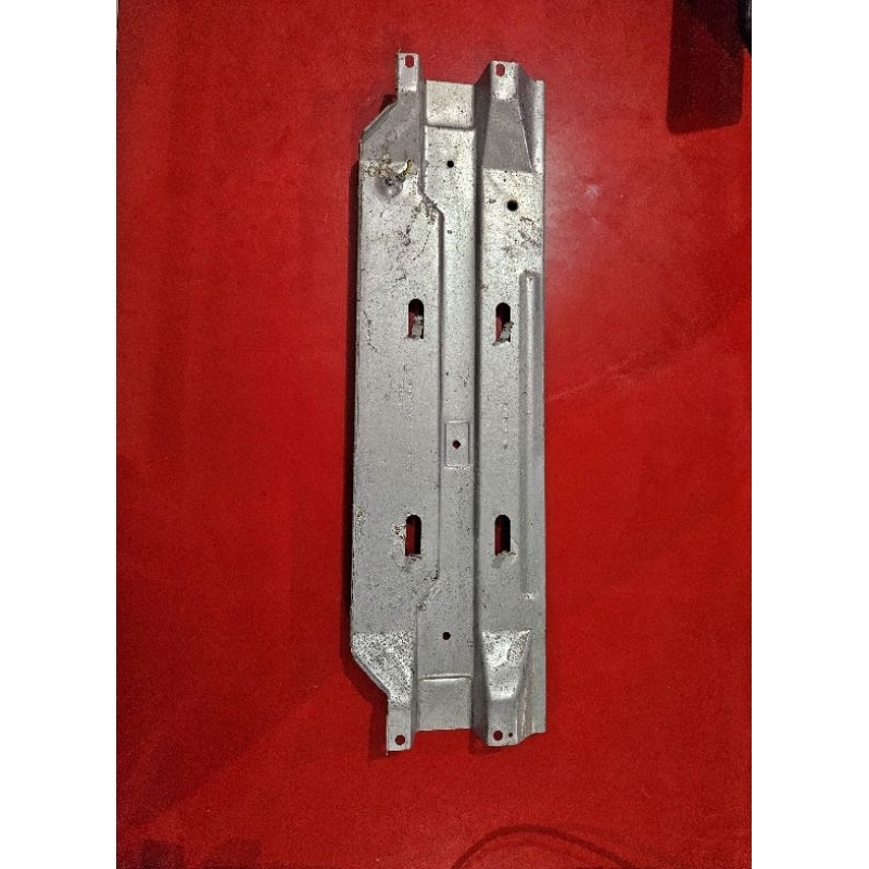 DUDUKAN KOMPRESOR KULKAS POLYTRON ORIGINAL