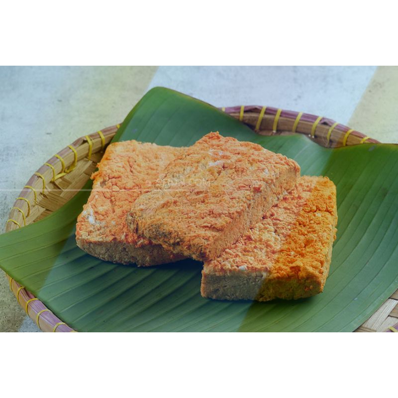 

oncom mentah sumedang 1 papan ukuran 500 gr