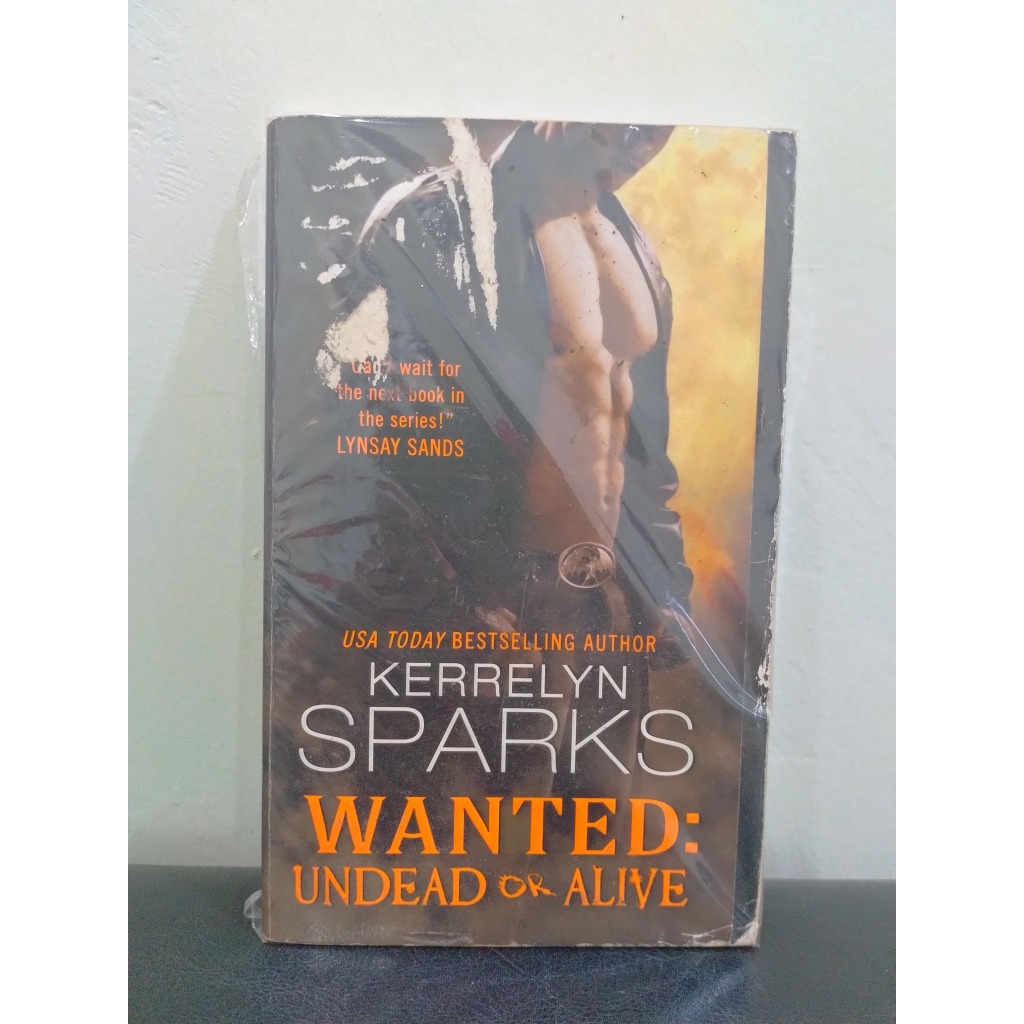 Novel English Wanted: Undead or Alive by Kerrelyn Sparks