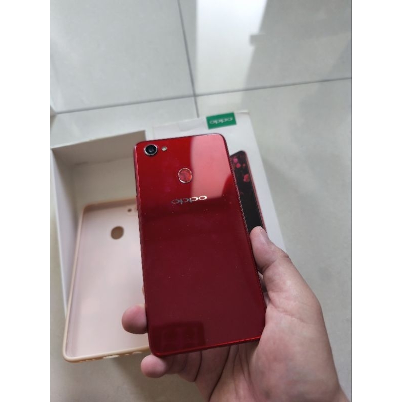 oppo F 7 (second)