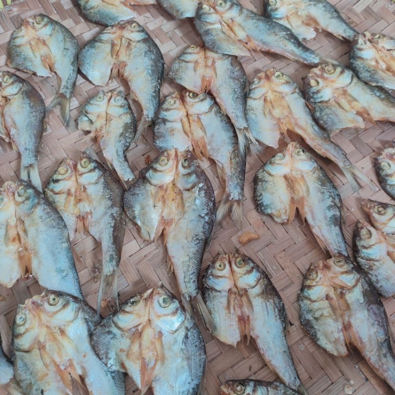 

IKAN ASIN BELAH/BELEKAN 500gr
